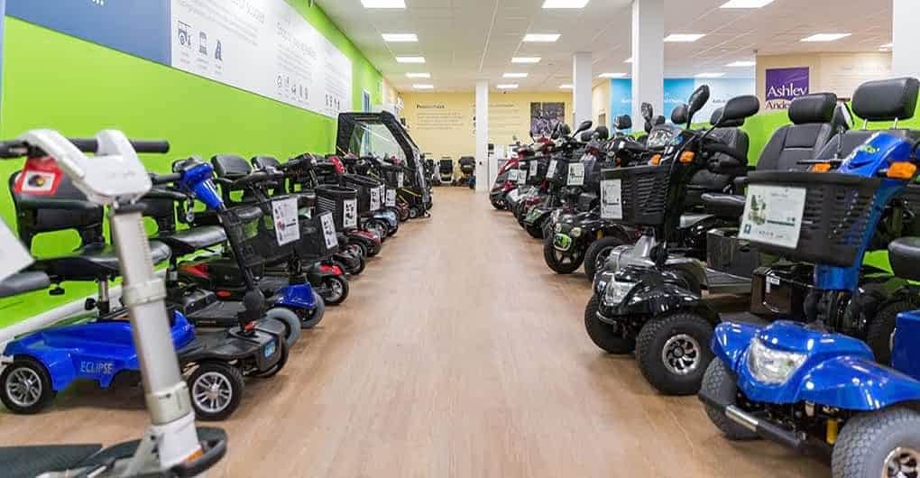 Comment choisir le meilleur scooter électrique PMR pour senior ou personne handicapée ?