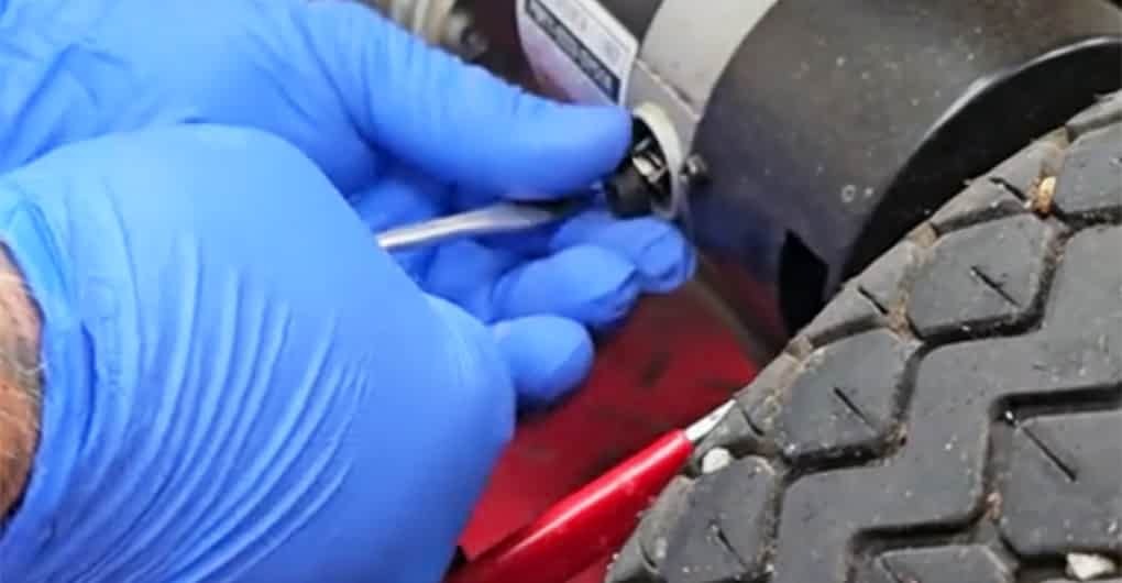 Votre scooter PMR saccade : les balais de charbon sont-ils défectueux ?
